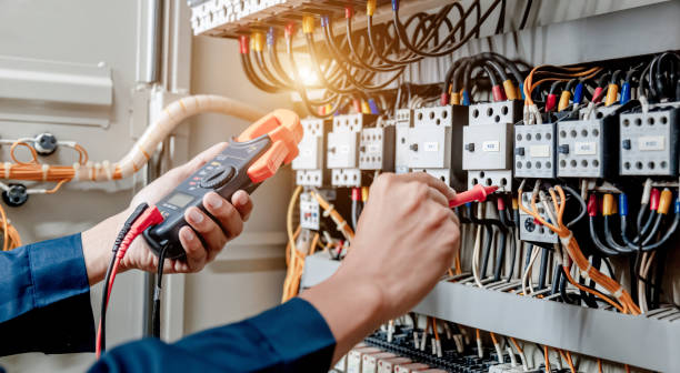 Professional Electrician in Percy, IL